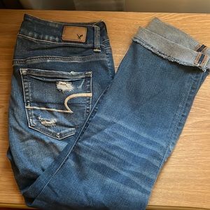American Eagle Artist Crop Jeans Super Stretch